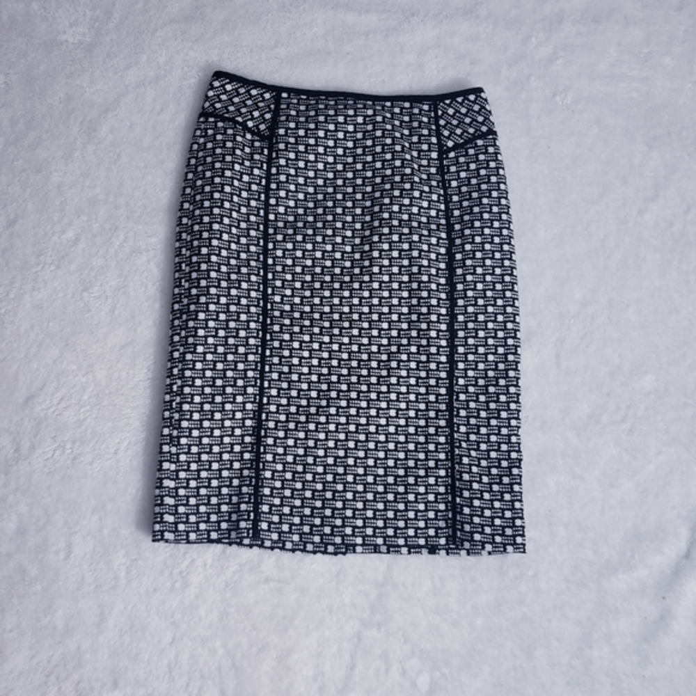Laundry by selli Segal skirt pencil size 2